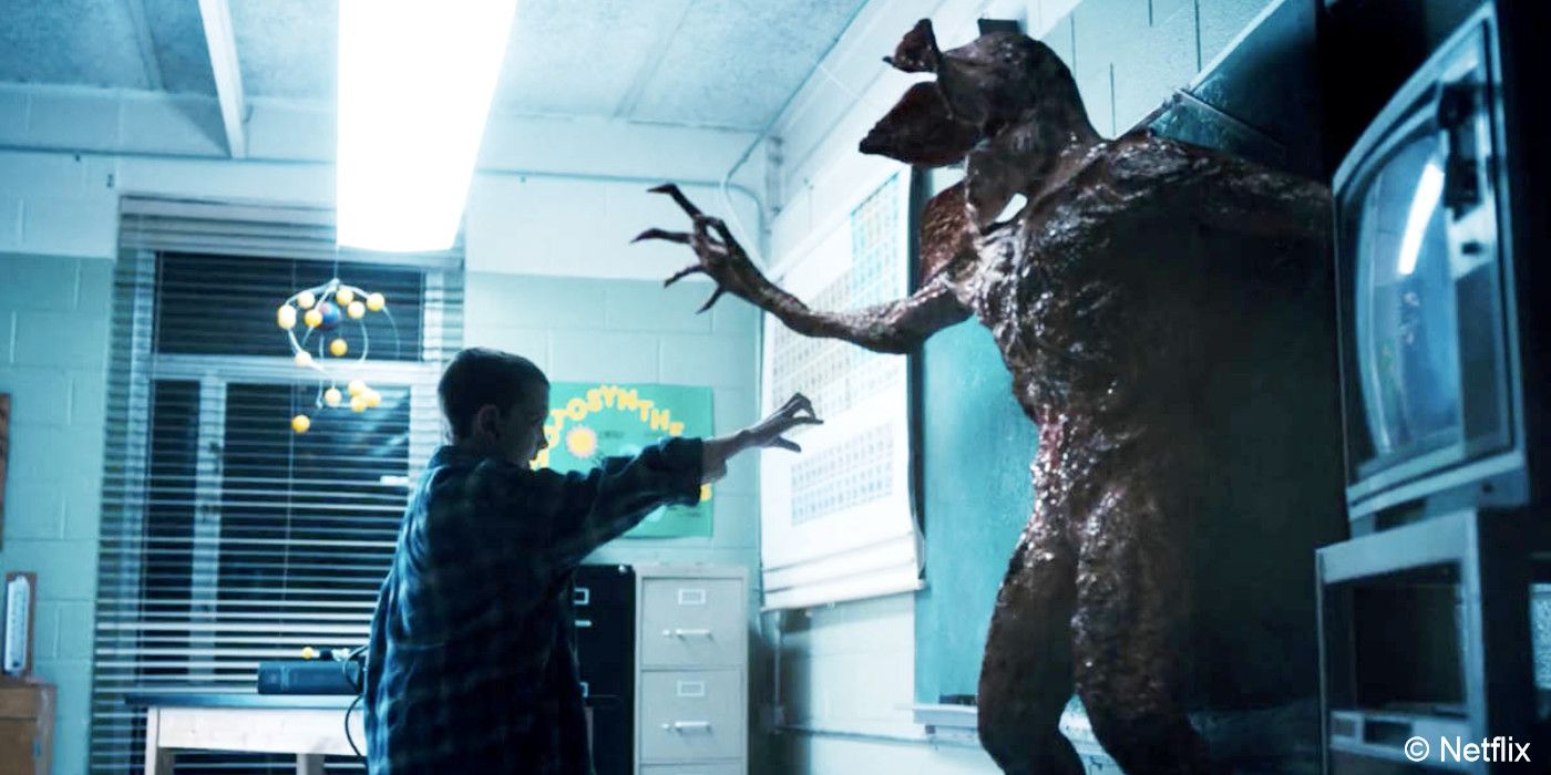Stranger Things_Eleven pins the Demogorgon to a wall