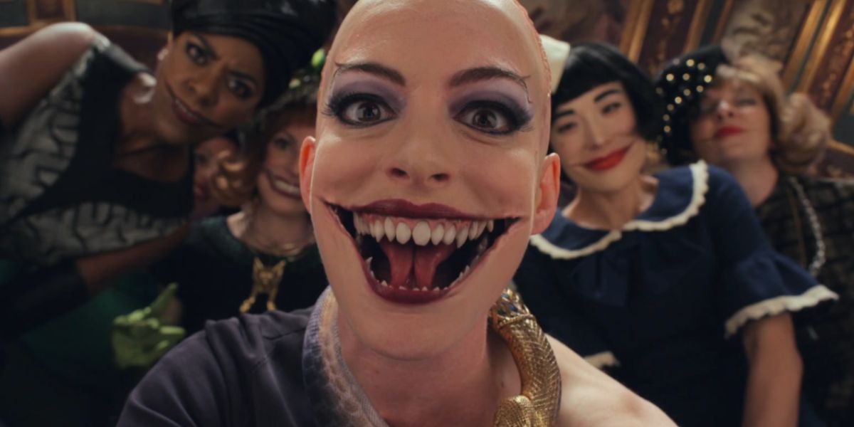 Anne Hathaway in 'Roald Dahl's The Witches.'