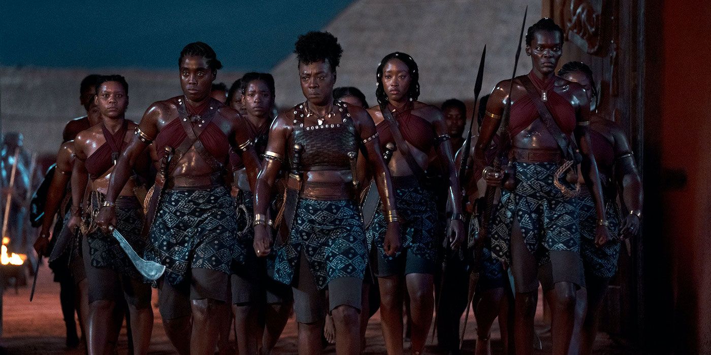 Viola Davis as General Nanisca leading the Agojie in The Woman King.