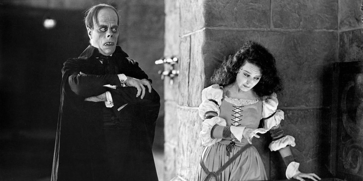 The Phantom (Lon Chaney) and Christine (Mary Philbin) in The Phantom of the Opera (1925)