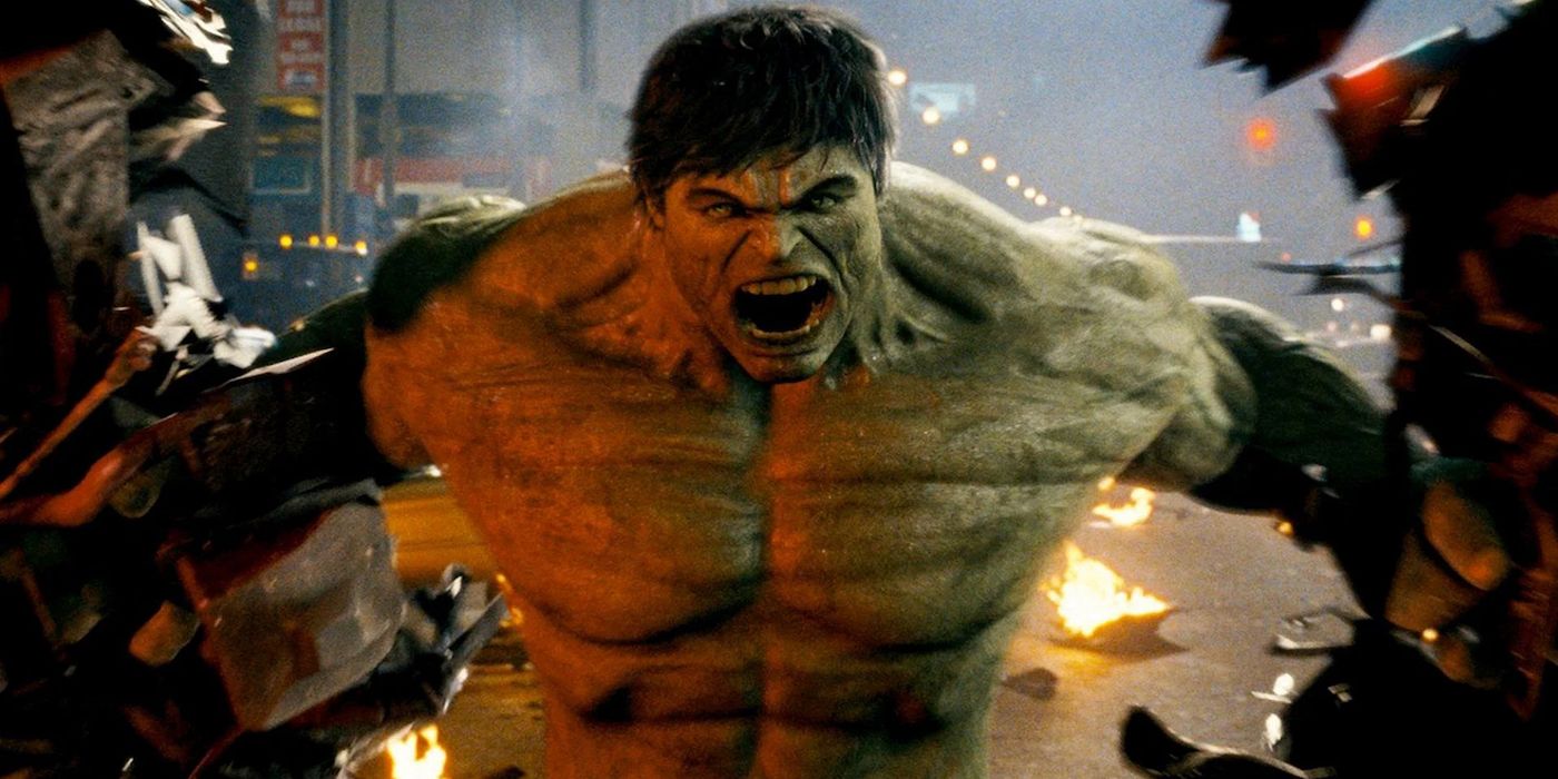 The Hulk (Edward Norton) roaring in the street in 'The Incredible Hulk' (2008)