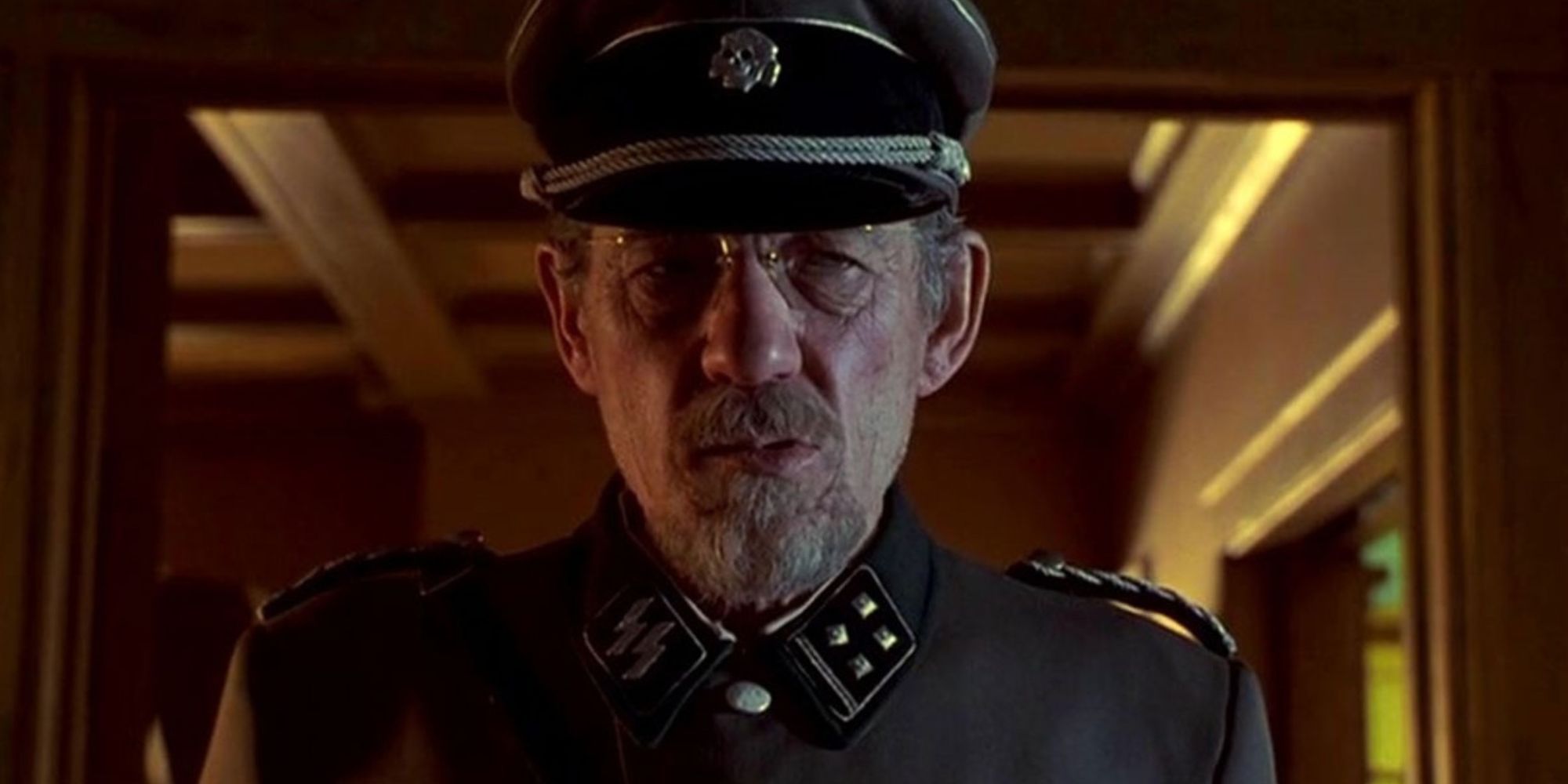 Ian McKellen as Kurt Dussander dressed in a Nazi unifrom in Apt Pupil