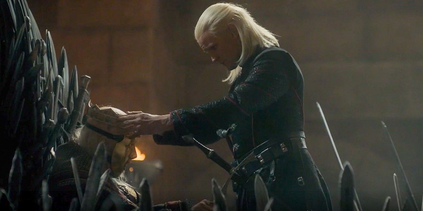 Daemon-putting-crown-on-Viserys-hbo-featured