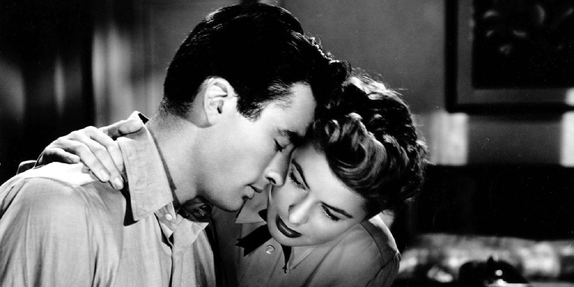 Gregory Peck resting his head against Ingrid Bergman's head in Spellbound (1945)