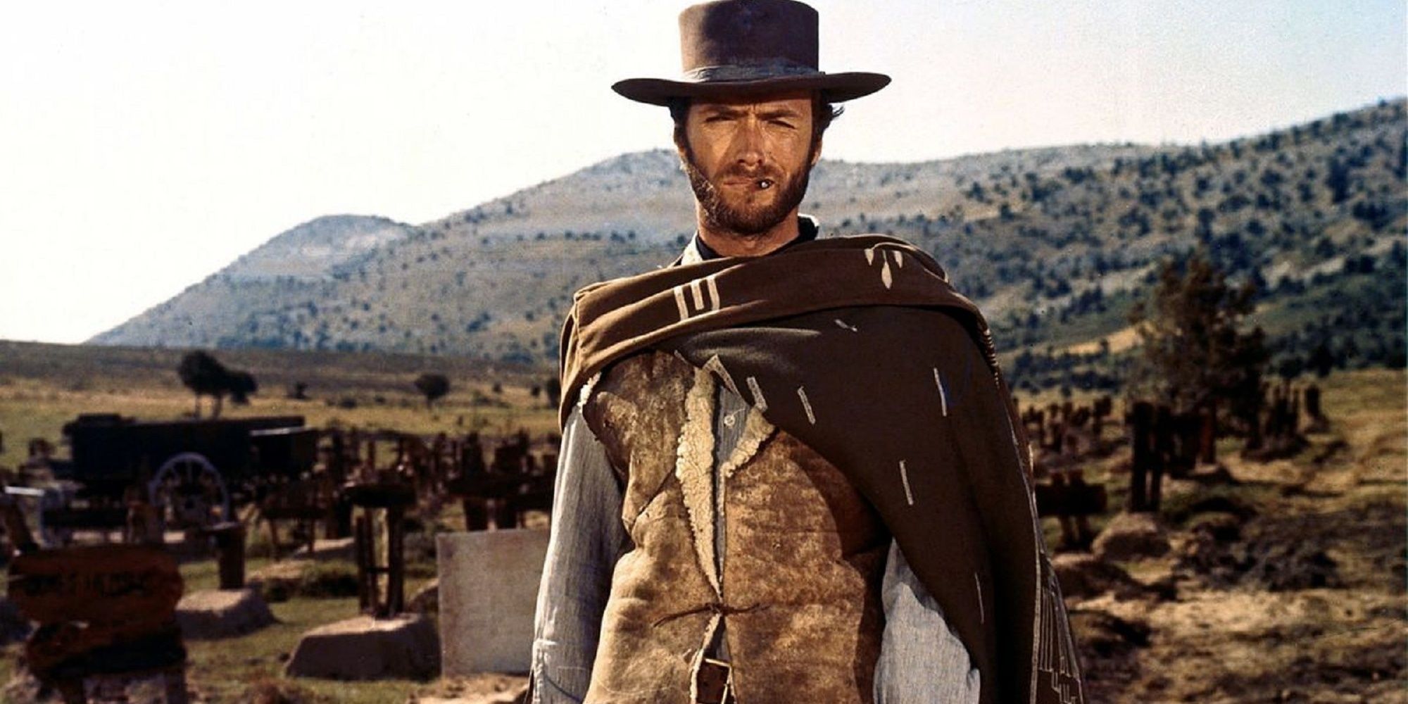 The Man with No Name standing in the desert in 'The Good, the Bad and the Ugly.'