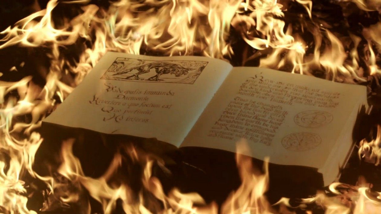 These Two ‘The XFiles’ Episodes Are Connected By Demons, Hysteria, and