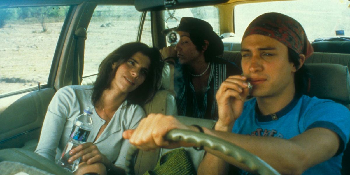 Luisa, Tenoch e Julio em um carro em Y Tu Mama Tambien