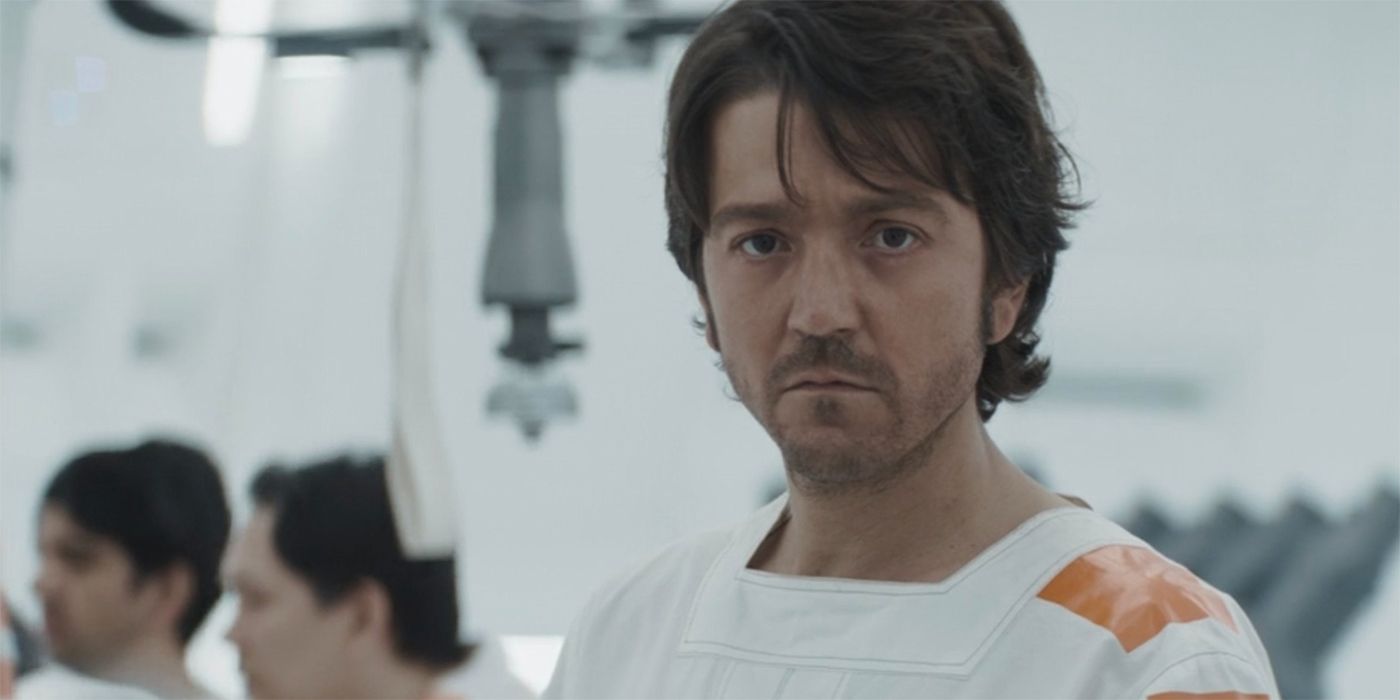 andor-diego-luna-1