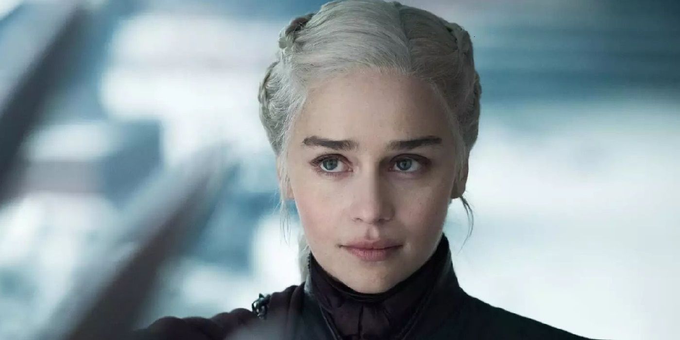 Emilia Clarke as Daenerys Targaryen looking intently ahead in Game of Thrones