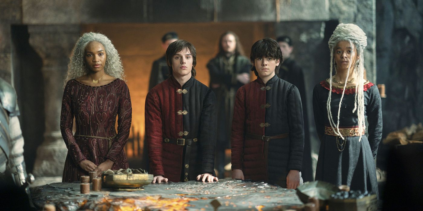 Bethany Antonia, Harry Collett, Elliot Grihault, Phoebe Campbell di House of the Dragon Musim 1