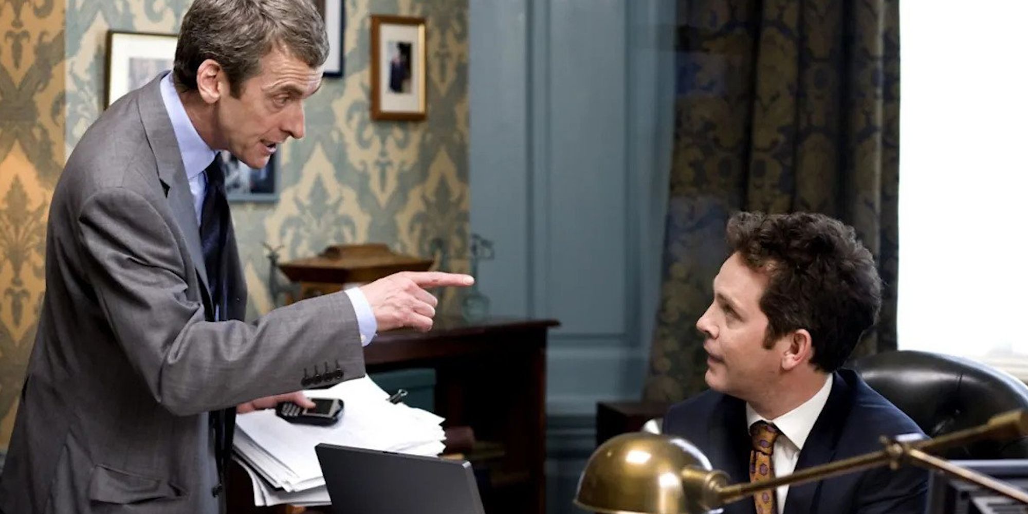 Peter Capaldi and Tom Hollander in In the Loop