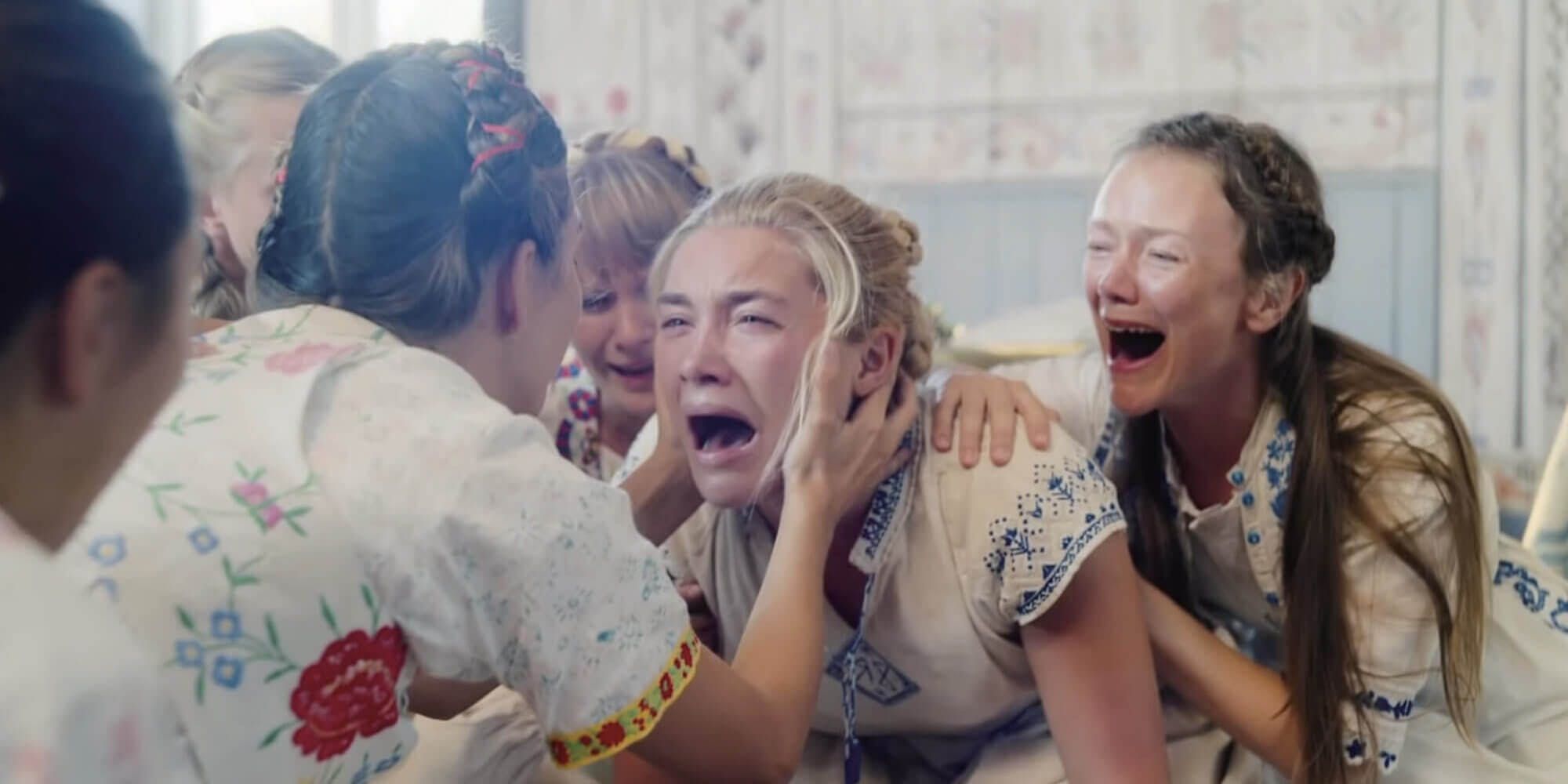 Dani (Florence Pugh) having a panic attack in 'Midsommar' 