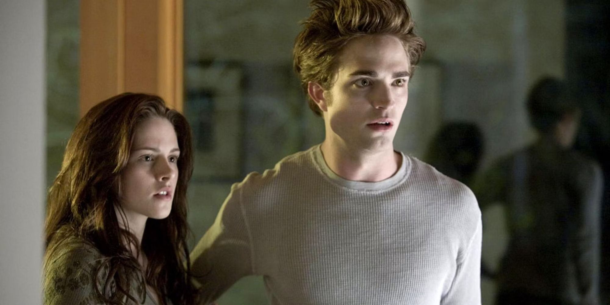 Edward Cullen and Bella Swan from 'Twilight' 