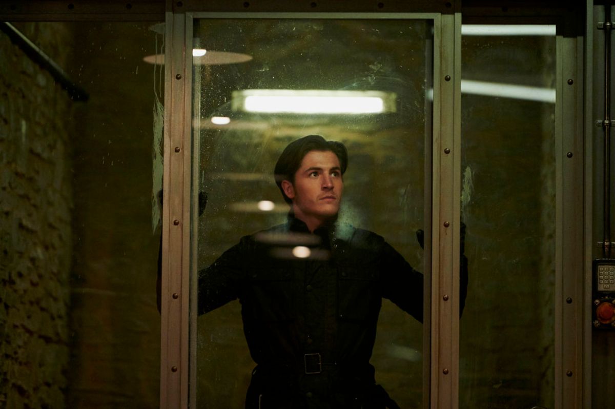 Vampire Academy Season 1 Episode 9 Recap: Christian Catches More Ls