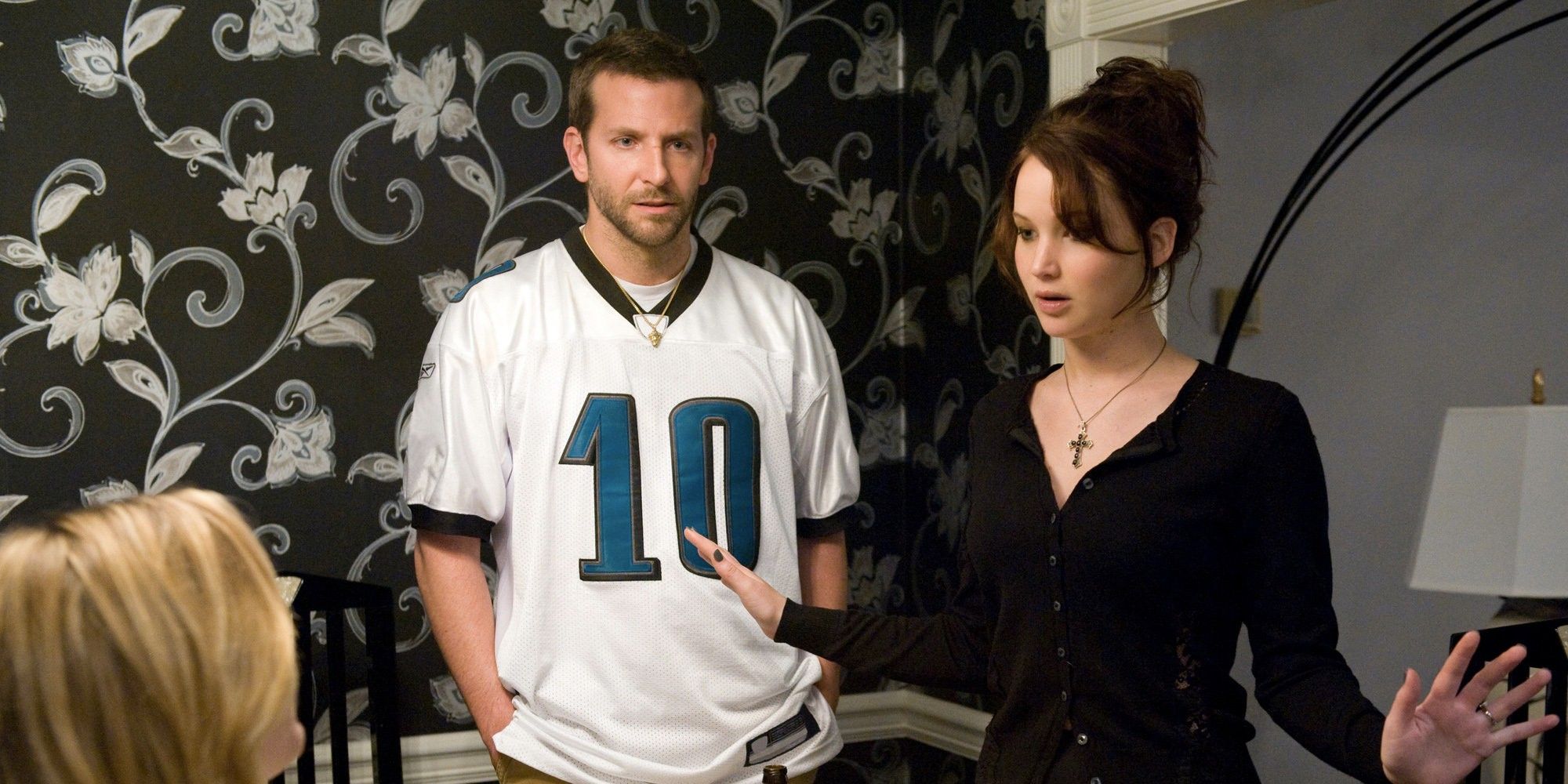 Bradley Cooper e Jennifer Lawrence no filme Silver Lining's