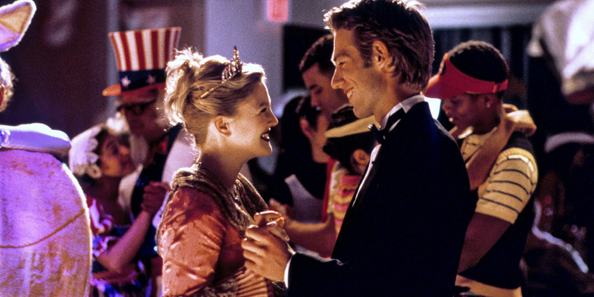 Josie and her teacher dancing at Prom in Never Been Kissed.