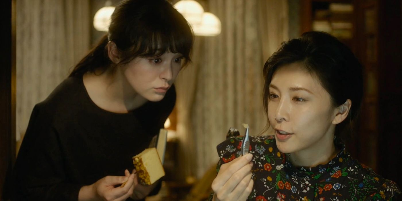 Yuko Takeuchi and Shihori Kanjiya in Miss Sherlock-2018
