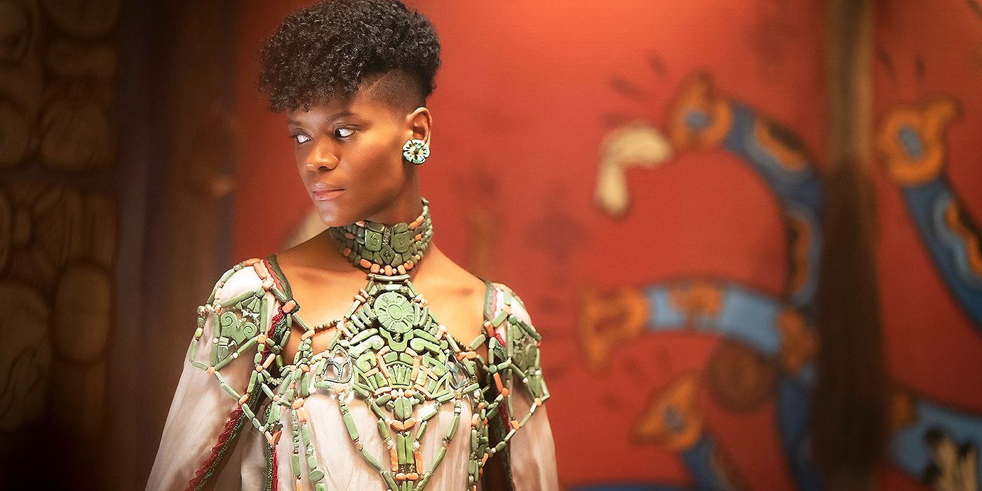 Letitia Wright dans le rôle de Shuri dans Talokan dans Black Panther : Wakanda Forever