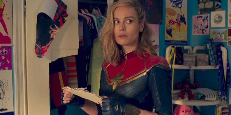 captain-marvel-ms-marvel-brie larson in kamala khan's bedroom new matching suit