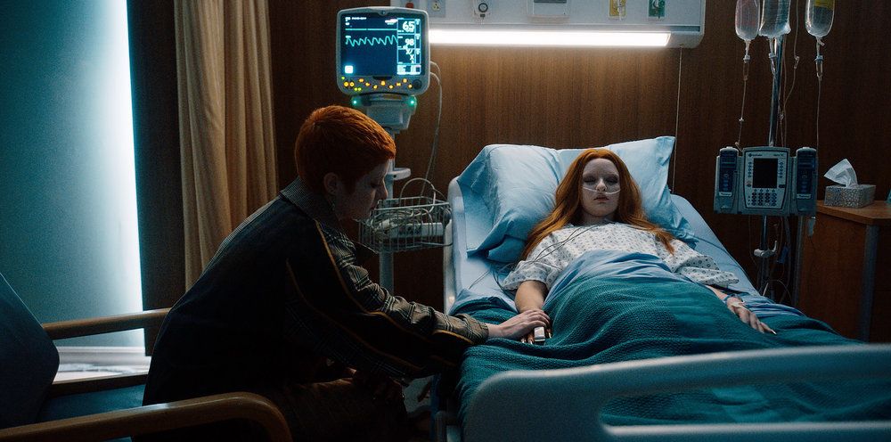 chucky season 2 finale glen and glenda in the hospital-1