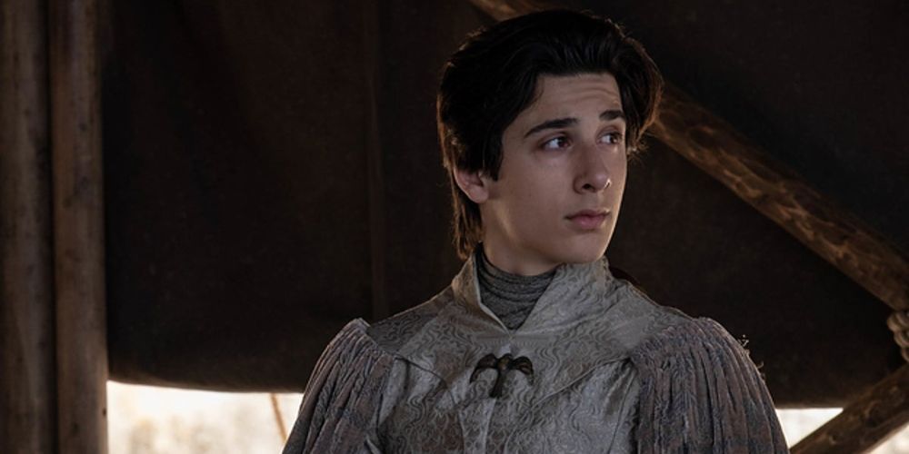 Lino Facioli as Robin Arryn at the council to choose the new king of Westeros in Game of Thrones.