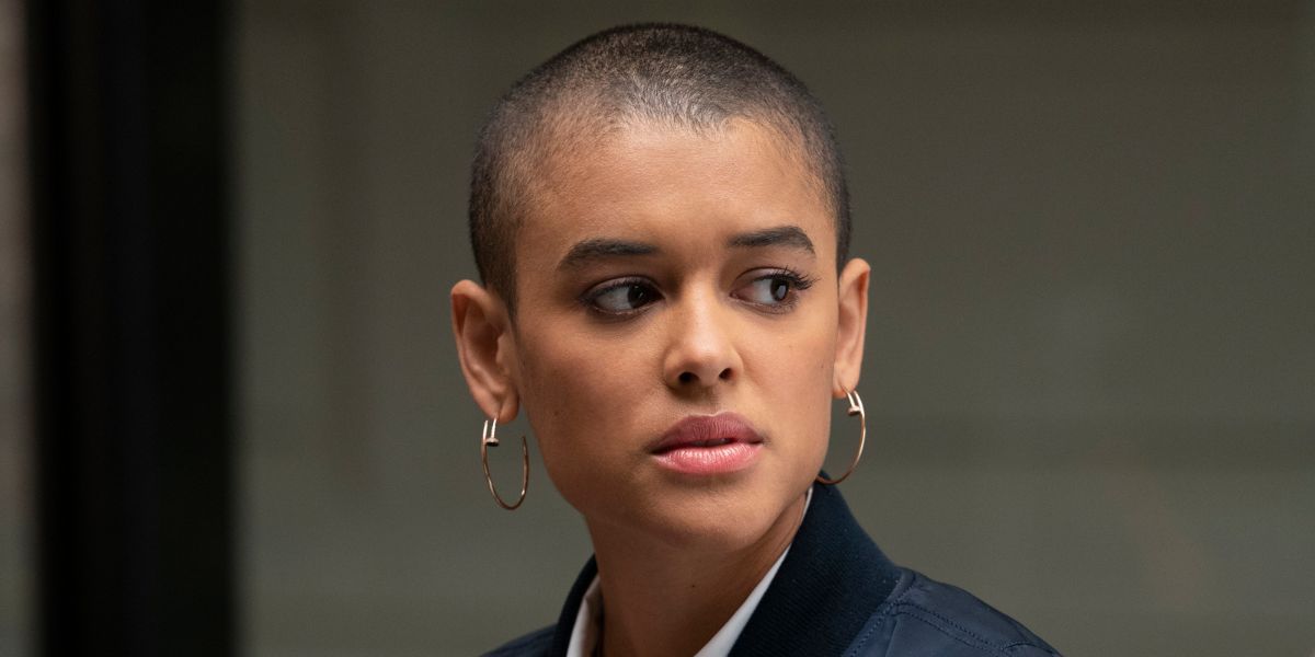 Jordan Alexander as Julien Calloway on HBO Max's Gossip Girl