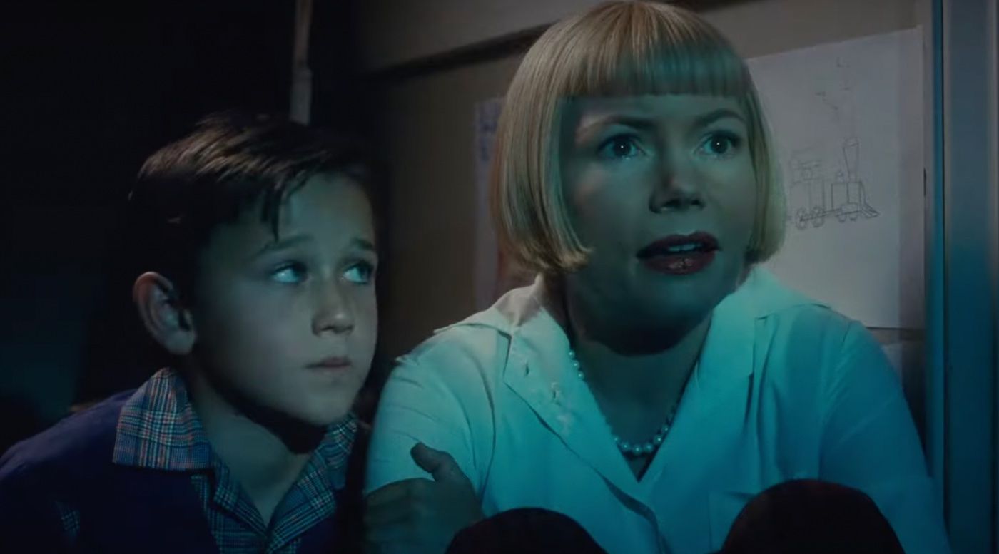 Mateo Zoryon Francis-DeFord et Michelle Williams dans Les Fabelman 