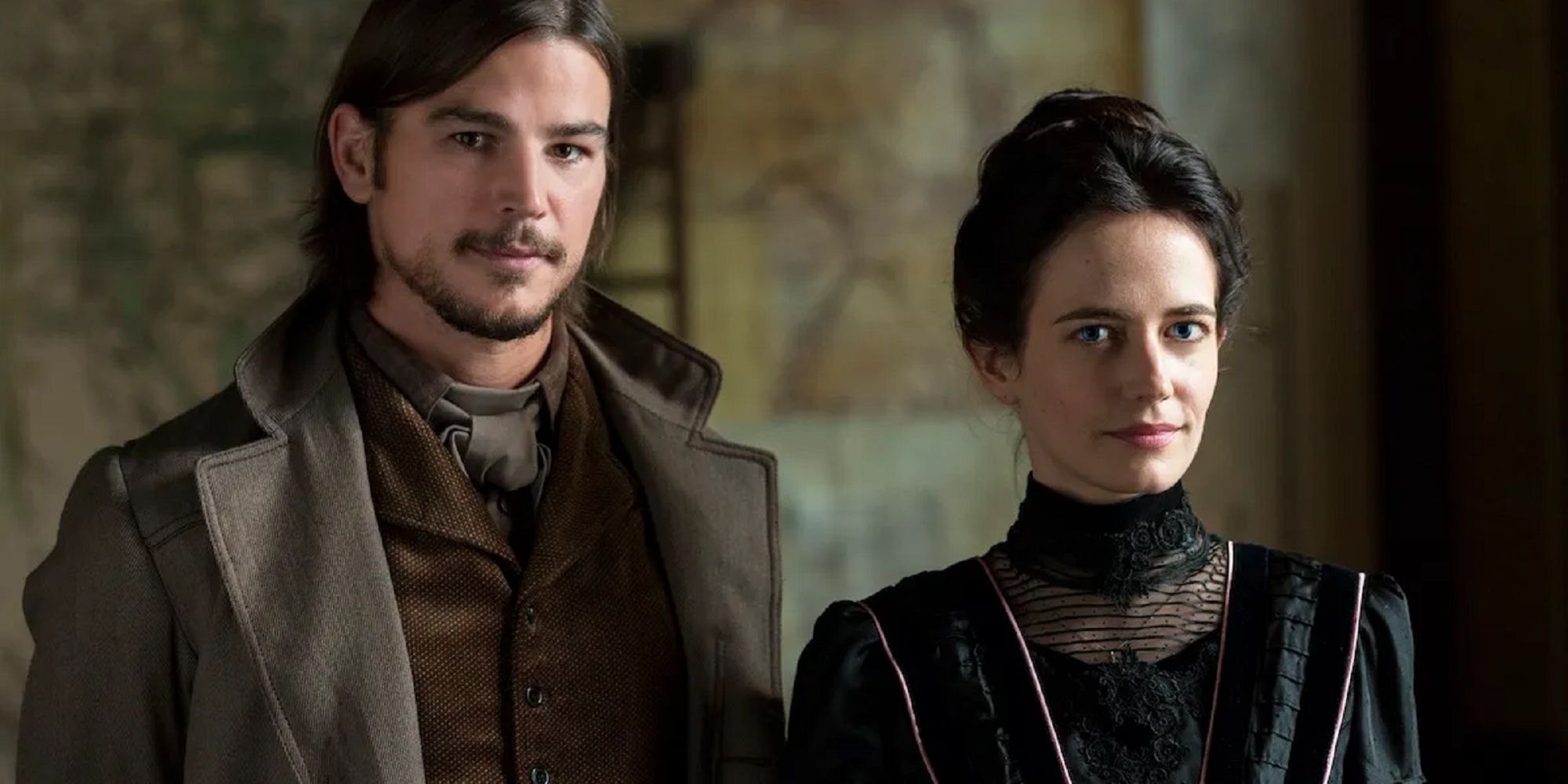 Ethan and Vanessa together in 'Penny Dreadful.'
