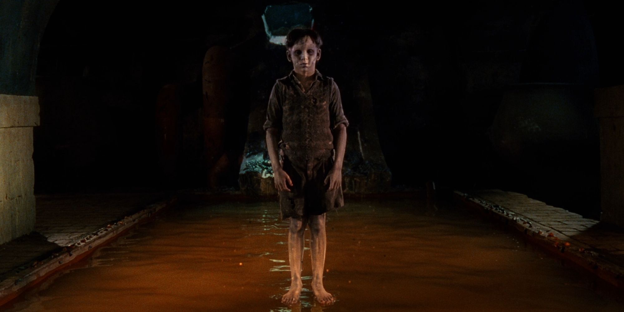 The ghost of Santi in 'The Devil's Backbone'