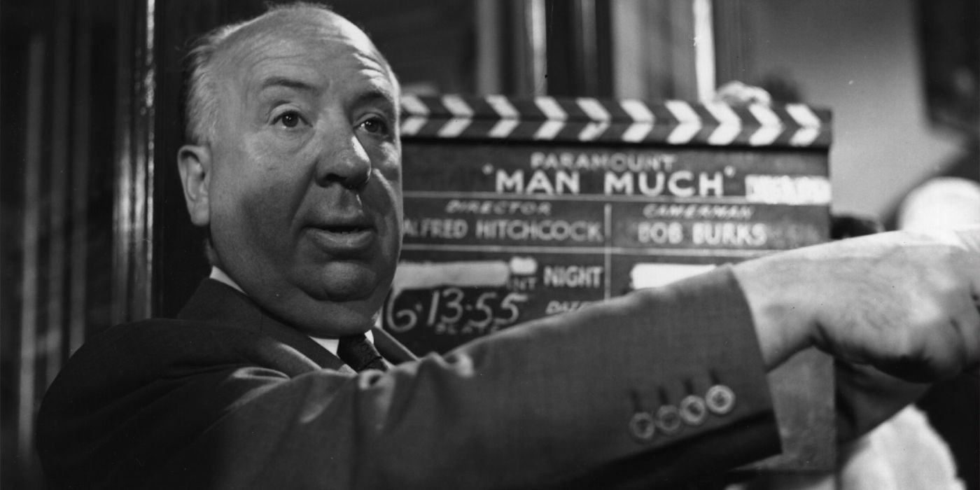 Alfred Hitchcock behind the scenes of the film.