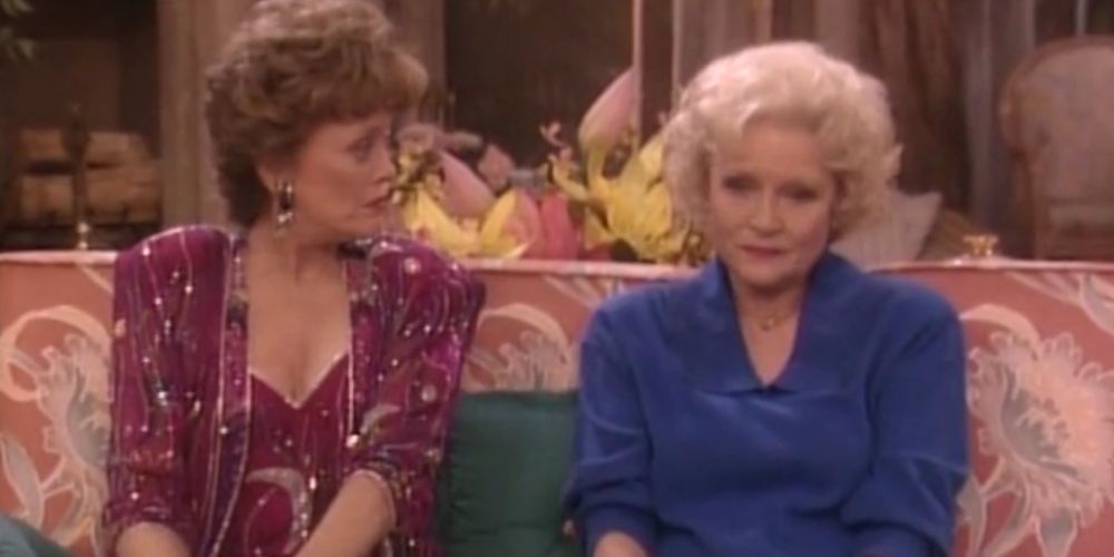 Blanche et Rose le soir du Nouvel An dans The Golden Girls.