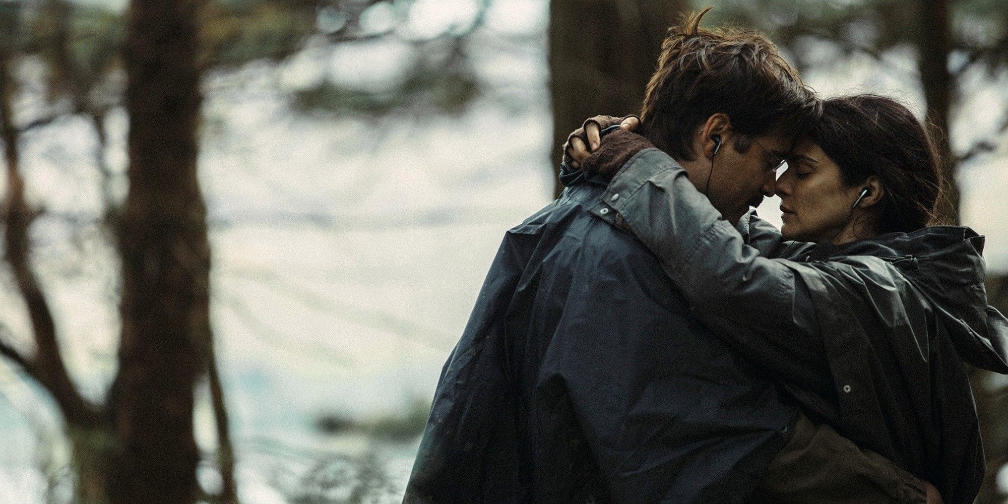 David (Colin Farrell) and the Short-Sighted Woman (Rachel Weisz) embracing in the forest in The Lobster