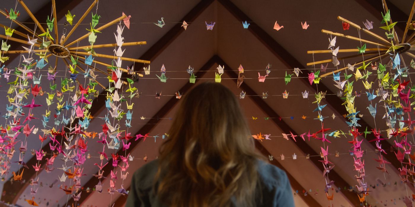 dead-to-me-season-3-origami-cranes-social-featured