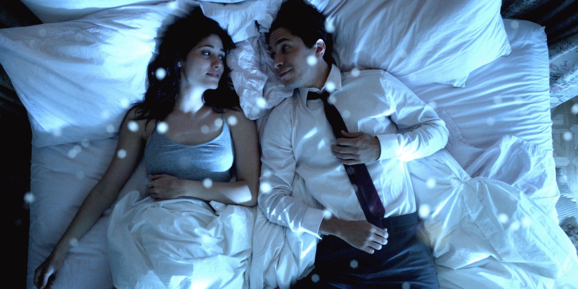 Emmy Rossum and Justin Long in 'Comet'
