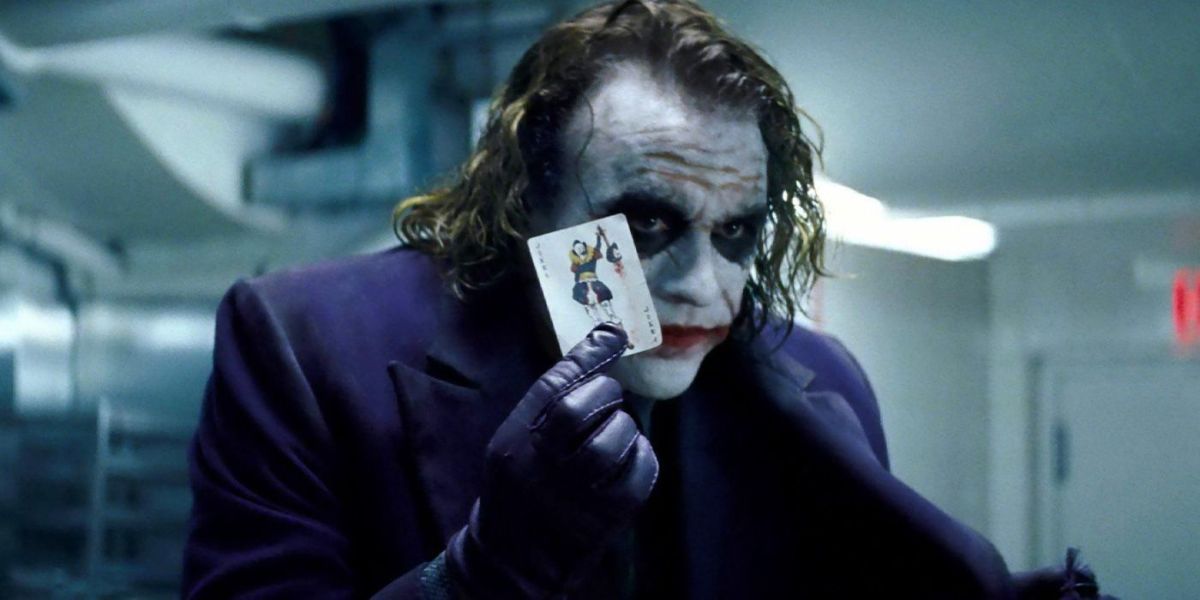Heath Ledger dans le rôle du Joker dans le film The Dark Knight de Christopher Nolan.
