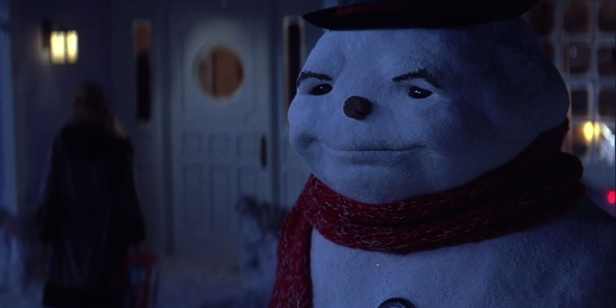 10 Creepiest Characters In Popular Christmas Movies 0753