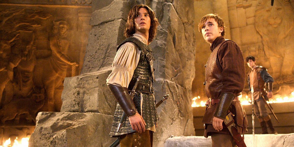 Ben Barnes dans le rôle du Prince Caspian et William Moseley dans le rôle de Peter dans Les Chroniques de Narnia : Le Prince Caspian