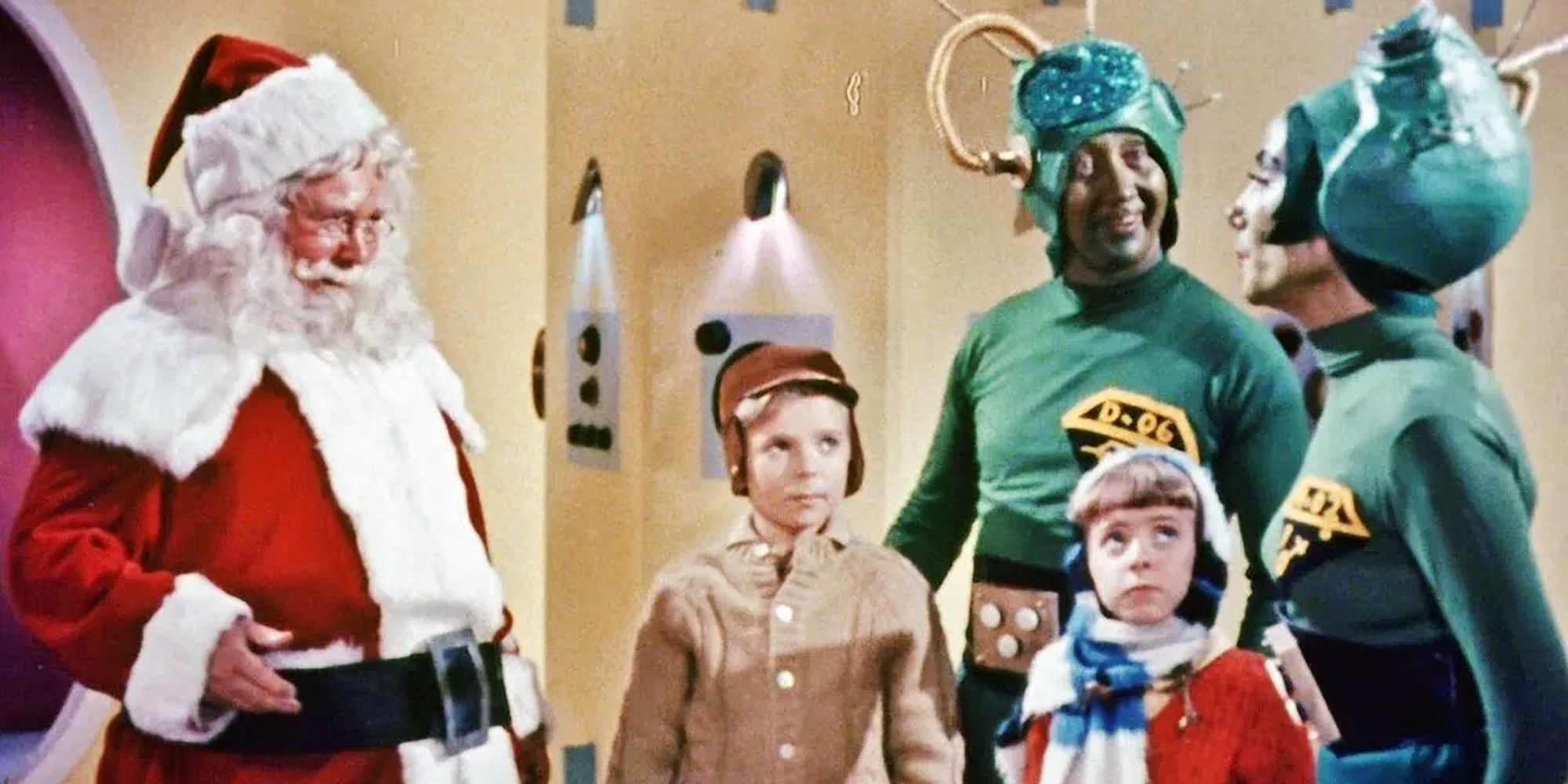 &lsquo;Santa Claus Conquers the Martians&rsquo; is a completely bizarre movie set on the Red Planet