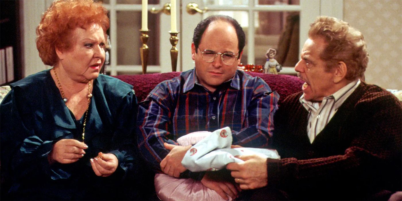Estelle Harris, Jason Alexander, dan Jerry Stiller dalam episode Seinfeld Festivus