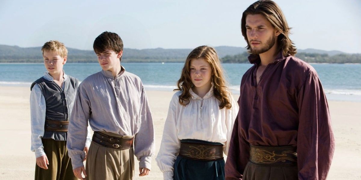 Prince Caspian, Lucy, and Edmund in The Chronicles of Narnia: The Voyage of the Dawn Treader