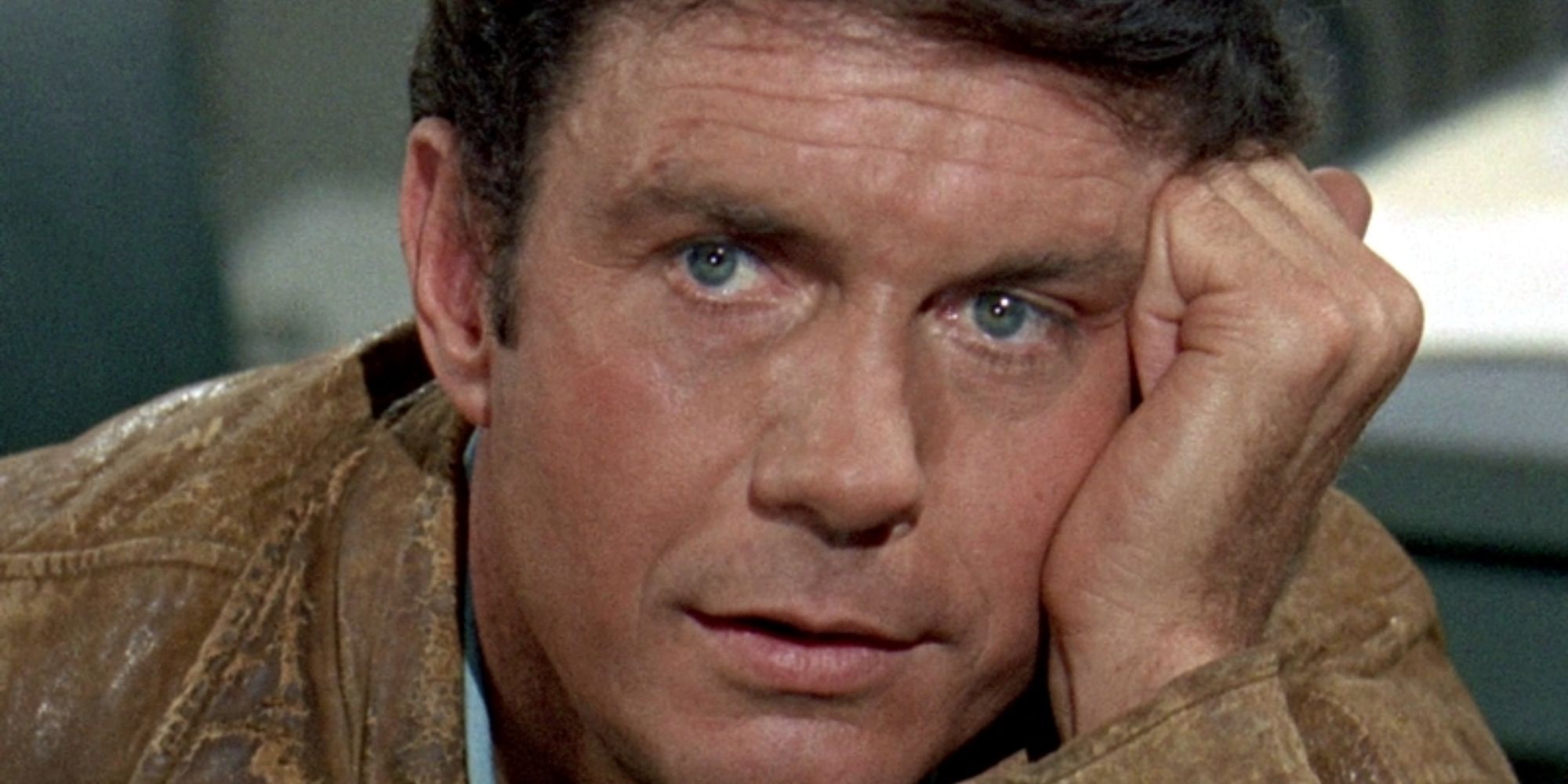 Cliff Robertson sebagai Charly Gordon dalam 'Charly' 1968