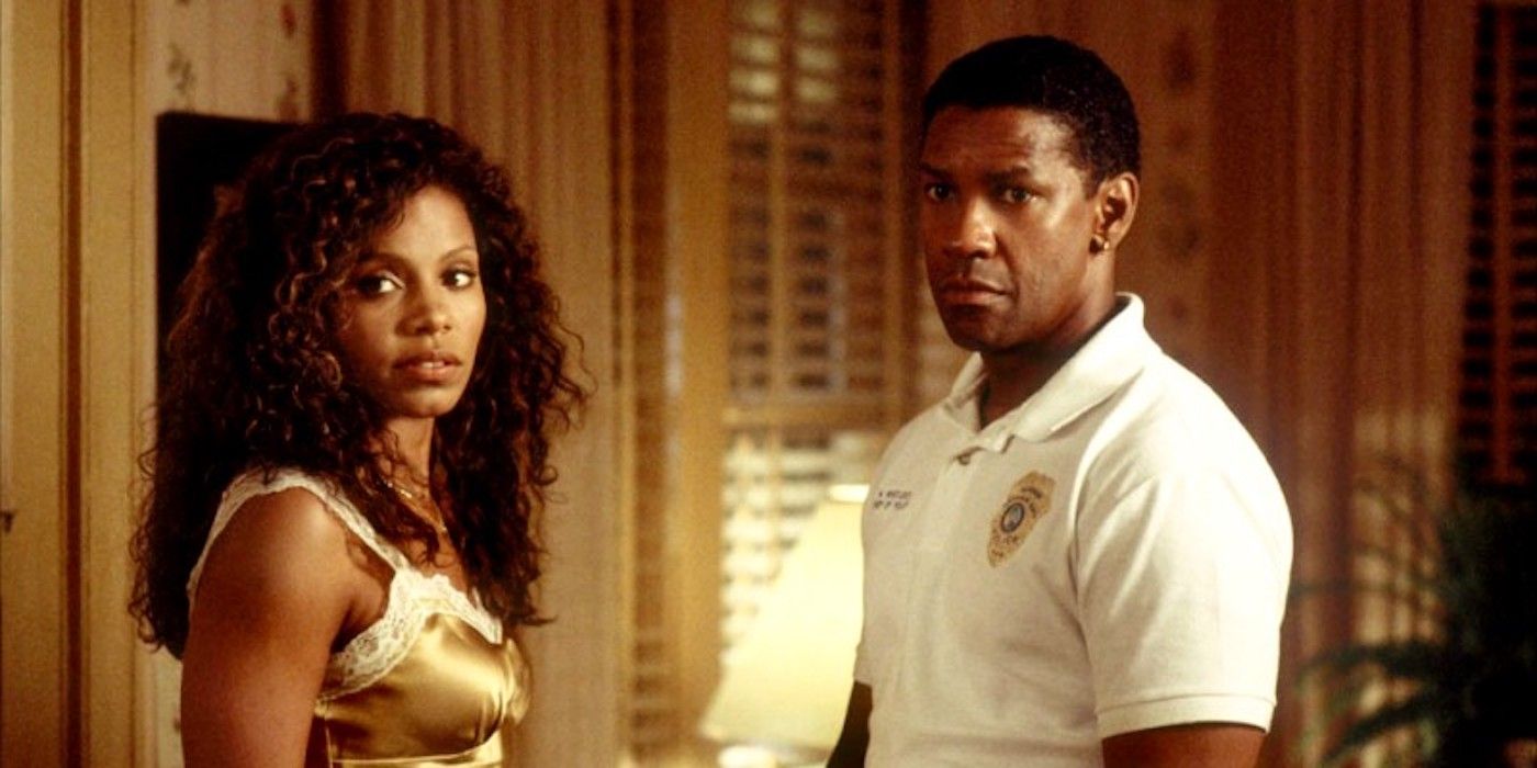 Denzel Washington and Sanaa Lathan in Out of Time (2003)