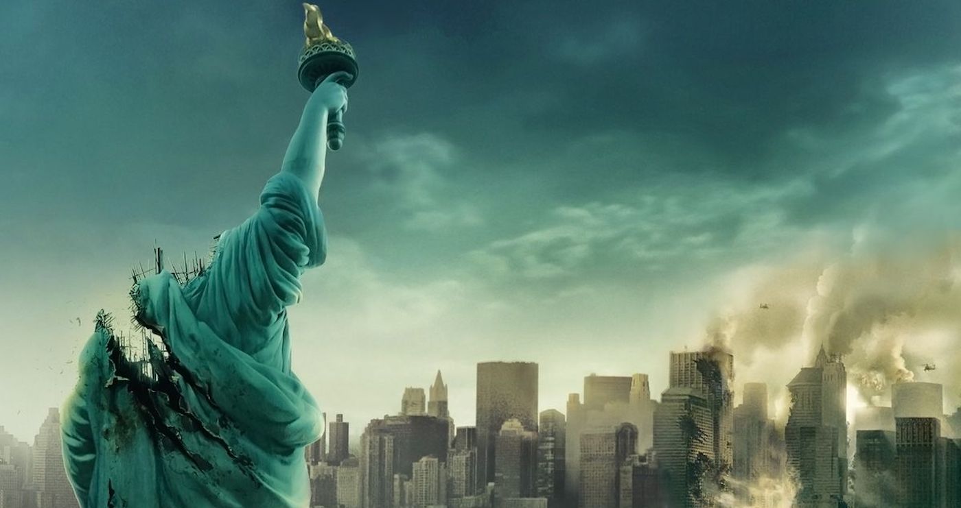 Headless Statue of Liberty in Cloverfield