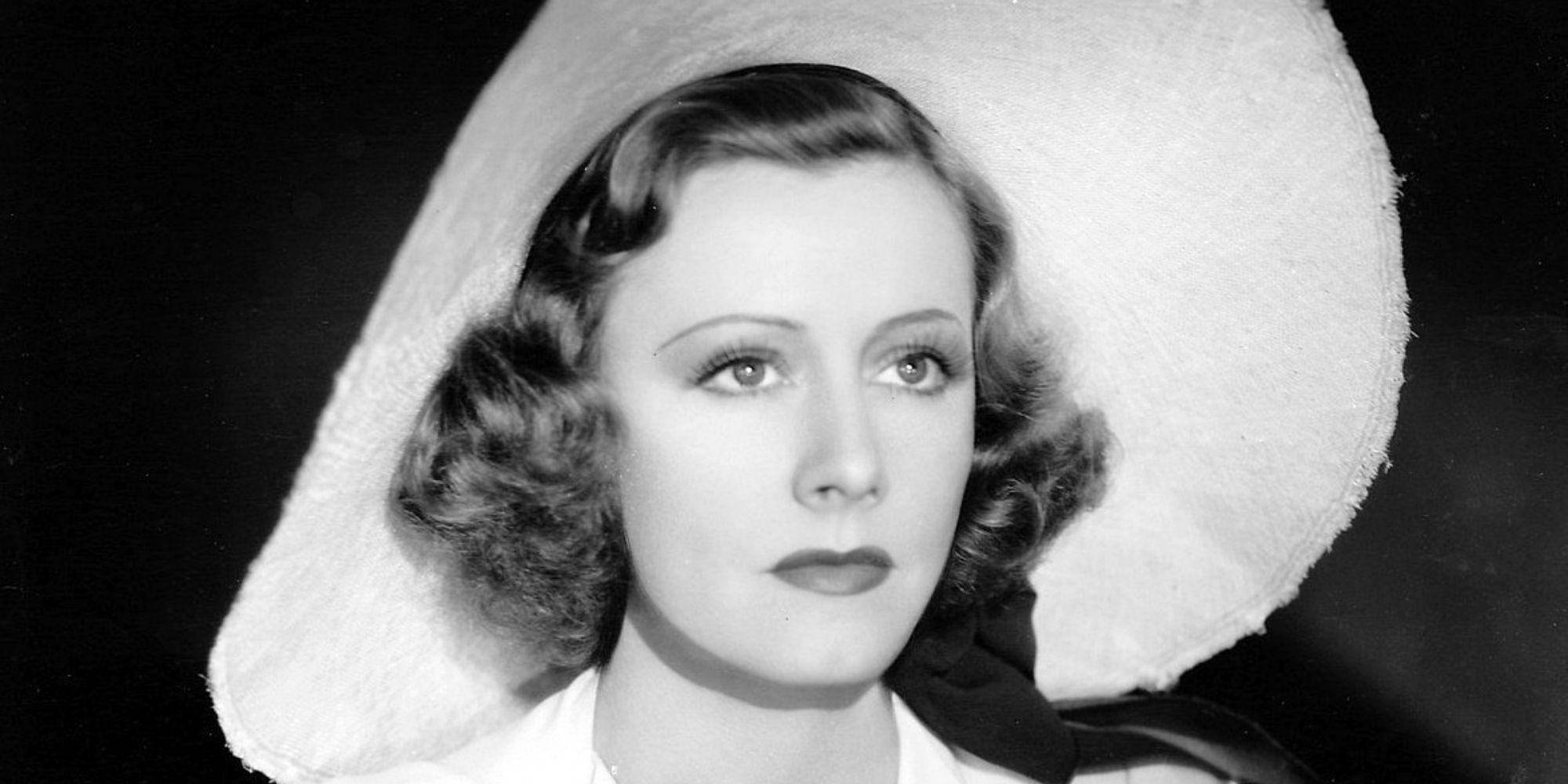 Irene Dunne in Love Affair