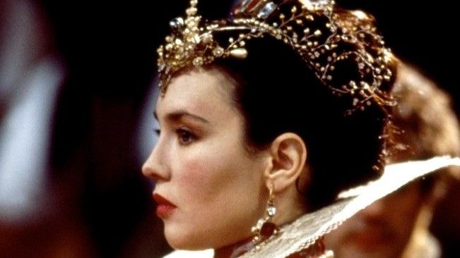 La Reine Margot- Isabelle Adjani as Queen Margot