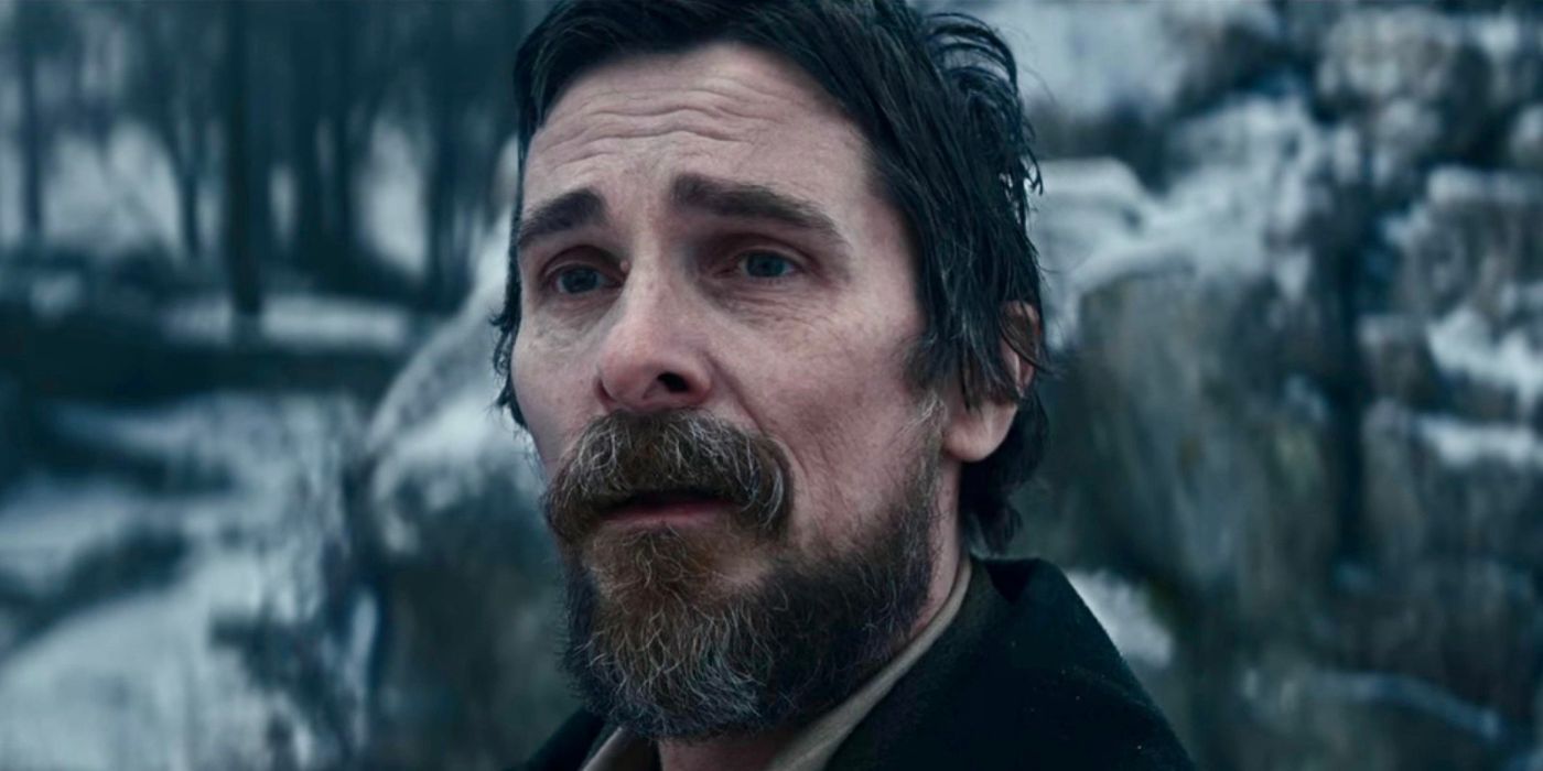Christian Bale como Augustus Landor em The Pale Blue Eye