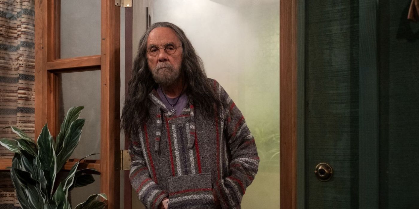Tommy Chong as Leo in 'That 90s Show'