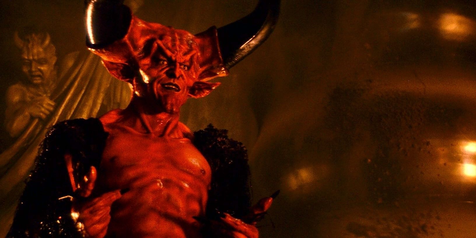 Tim Curry como el Señor Oscuro en Legends (1985)