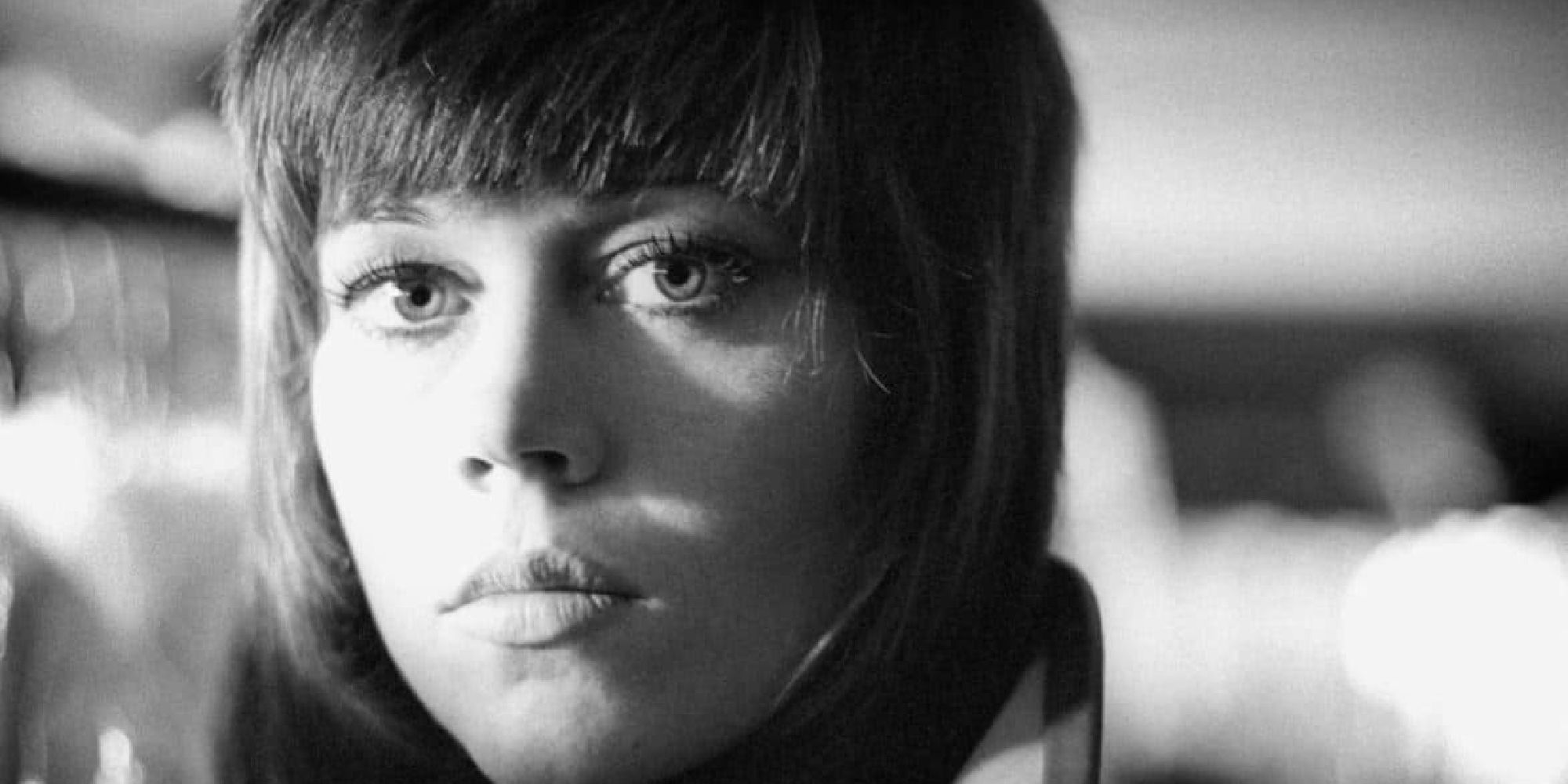 Une Jane Fonda plus jeune dans 'Jane Fonda en cinq actes'.