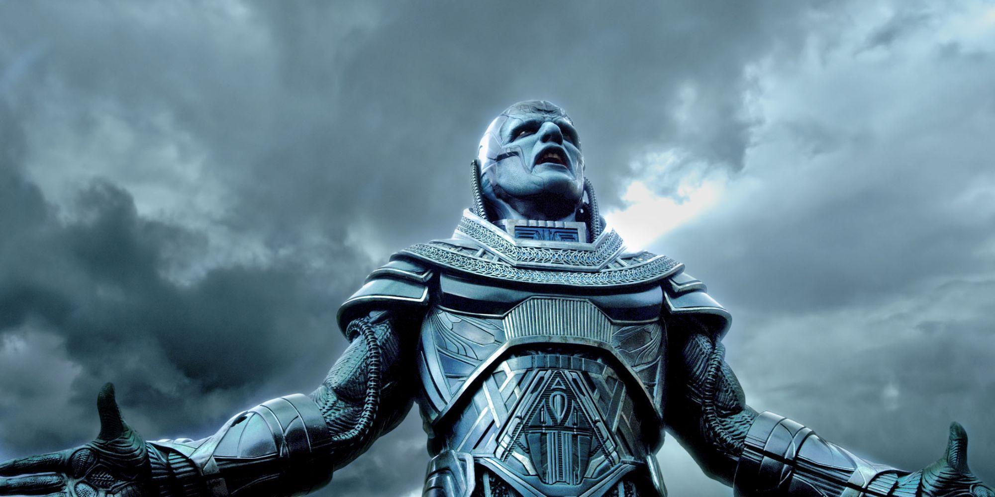 Oscar Isaac as Apocalypse spreading his arms and looking up in 'X-Men: Apocalypse'